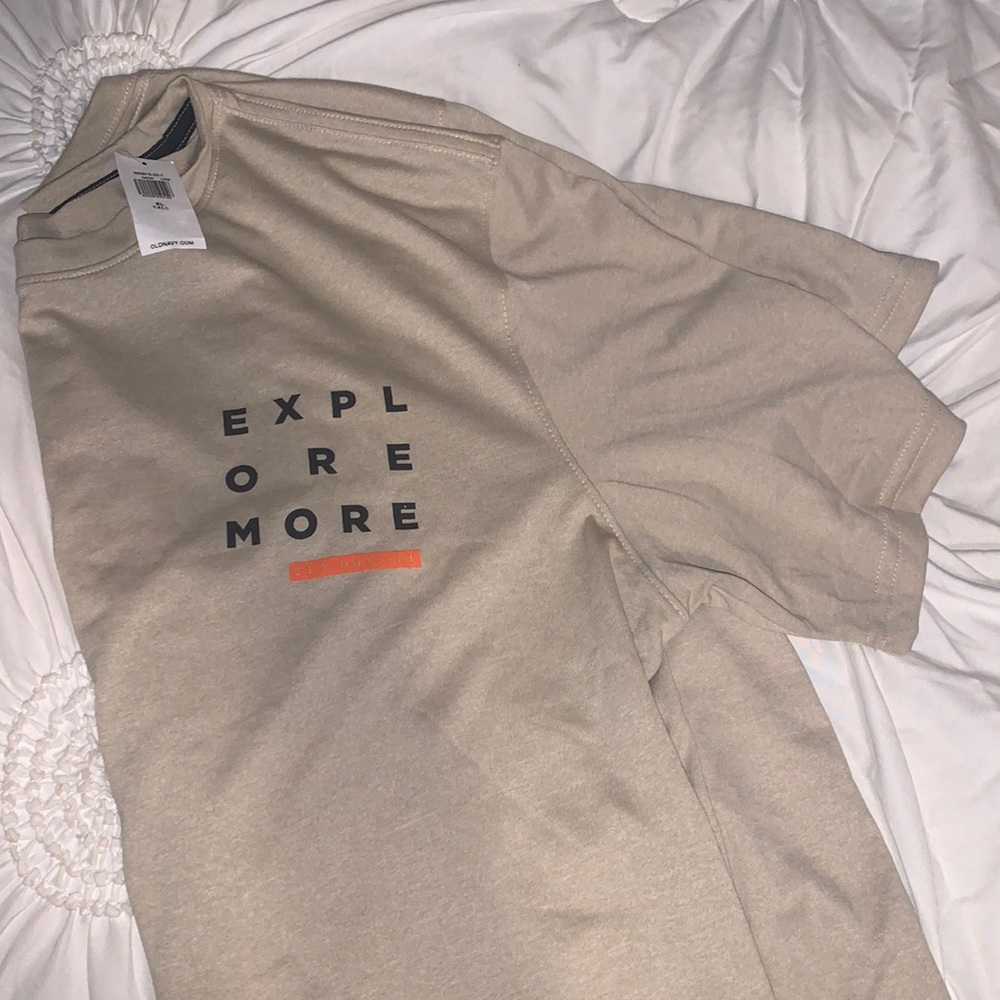 NWT OLD NAVY ACTIVE XL SHIRT